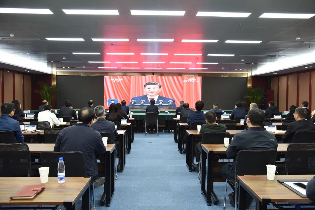 公司组织党员干部职工收看党的二十大开幕盛况 公司组织党员干部职工收看党的二十大开幕盛况
