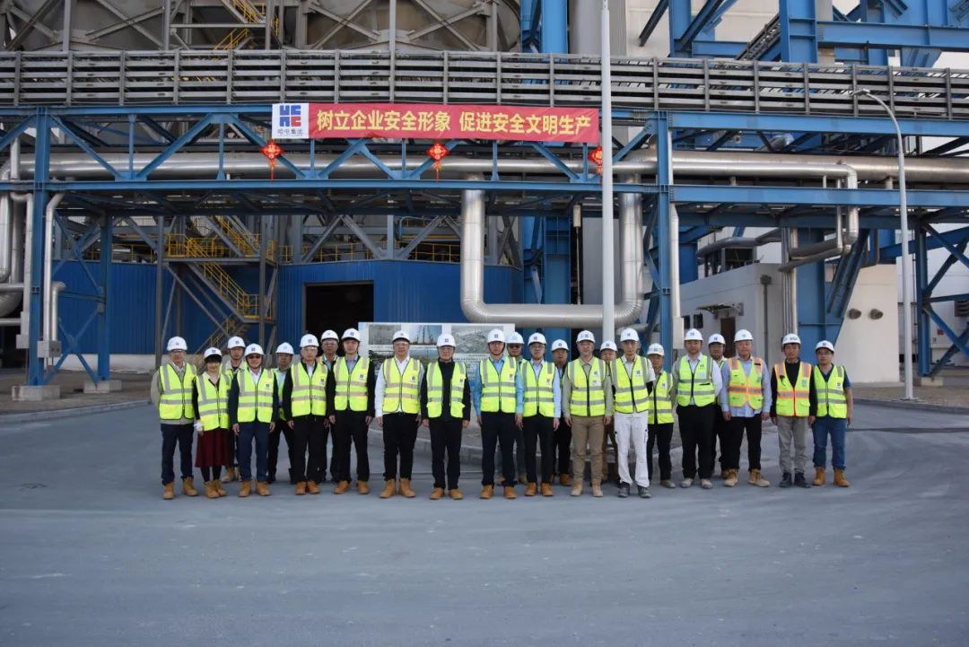 国务院国资委党委委员、副主任翁杰明到迪拜哈斯彦项目调研