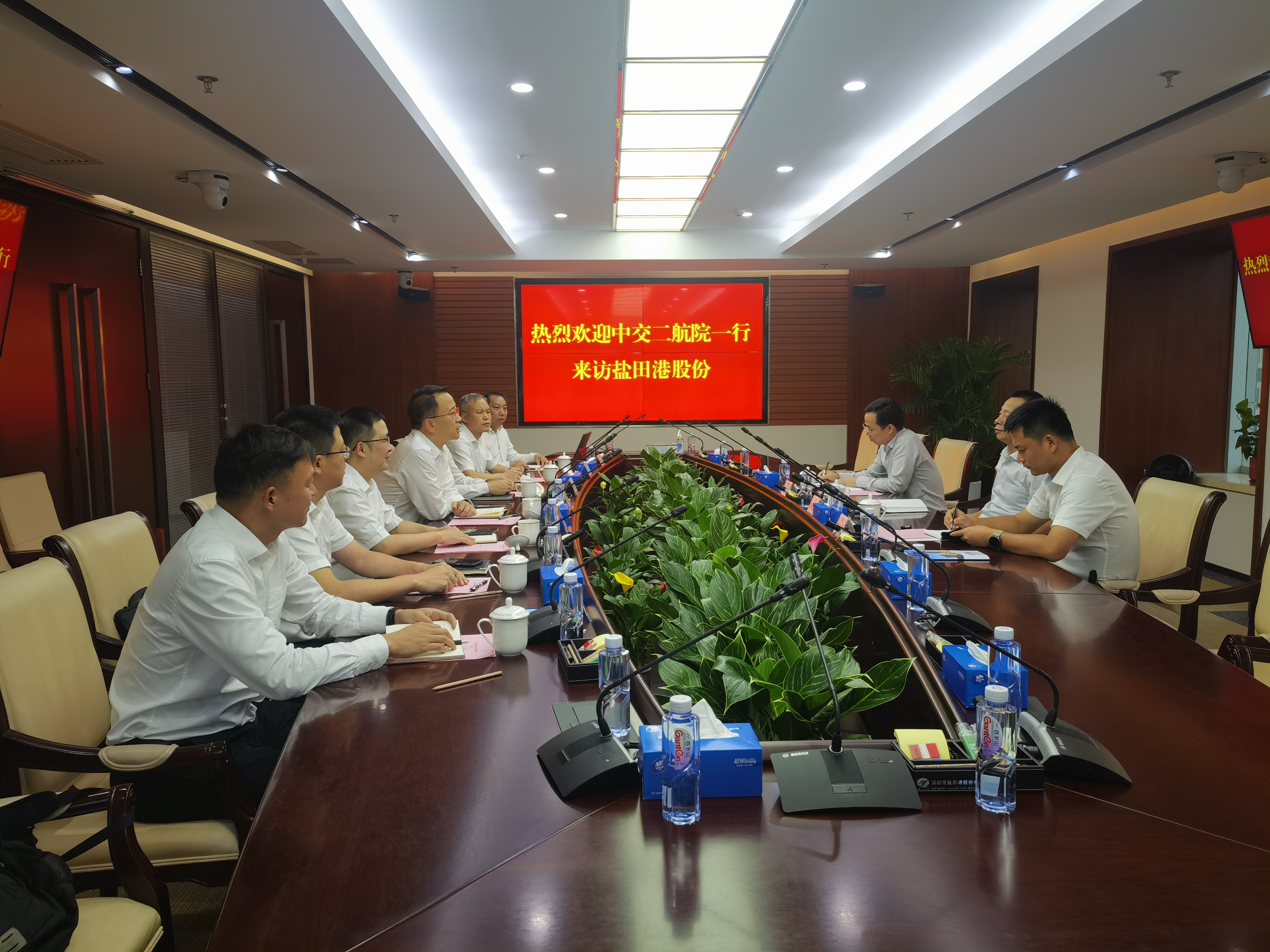 公司主要领导在深圳开展系列商务活动 公司主要领导在深圳开展系列商务活动