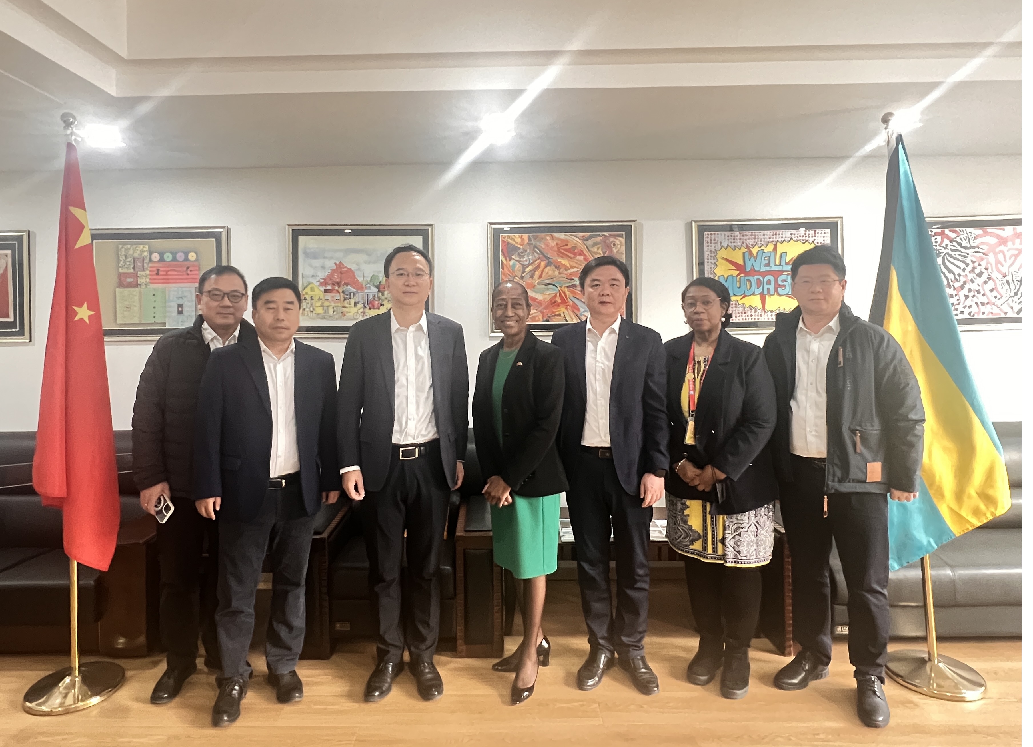 公司主要领导拜会格林纳达、巴哈马驻华特命全权大使