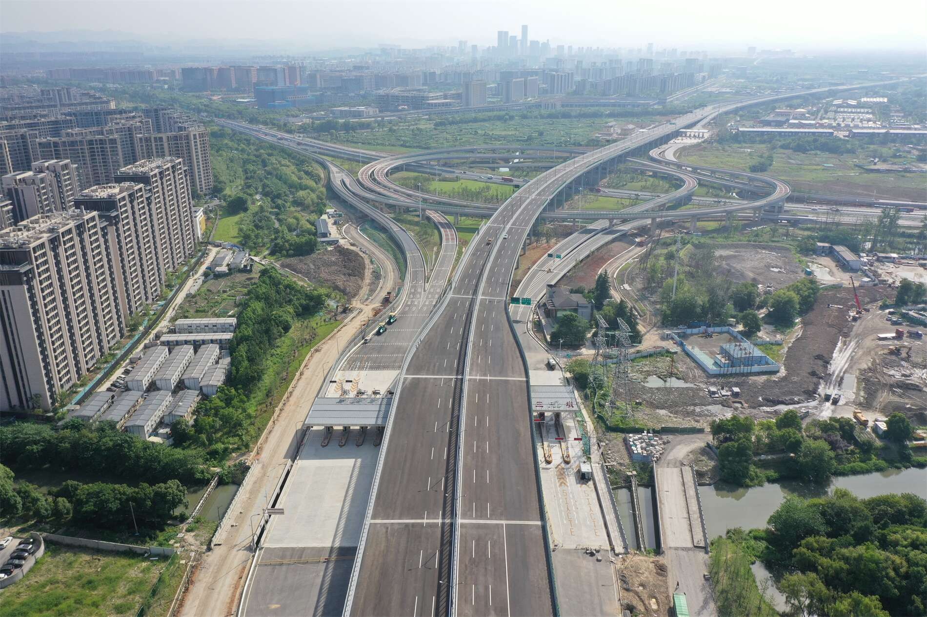 杭州绕城高速公路三墩互通改建工程