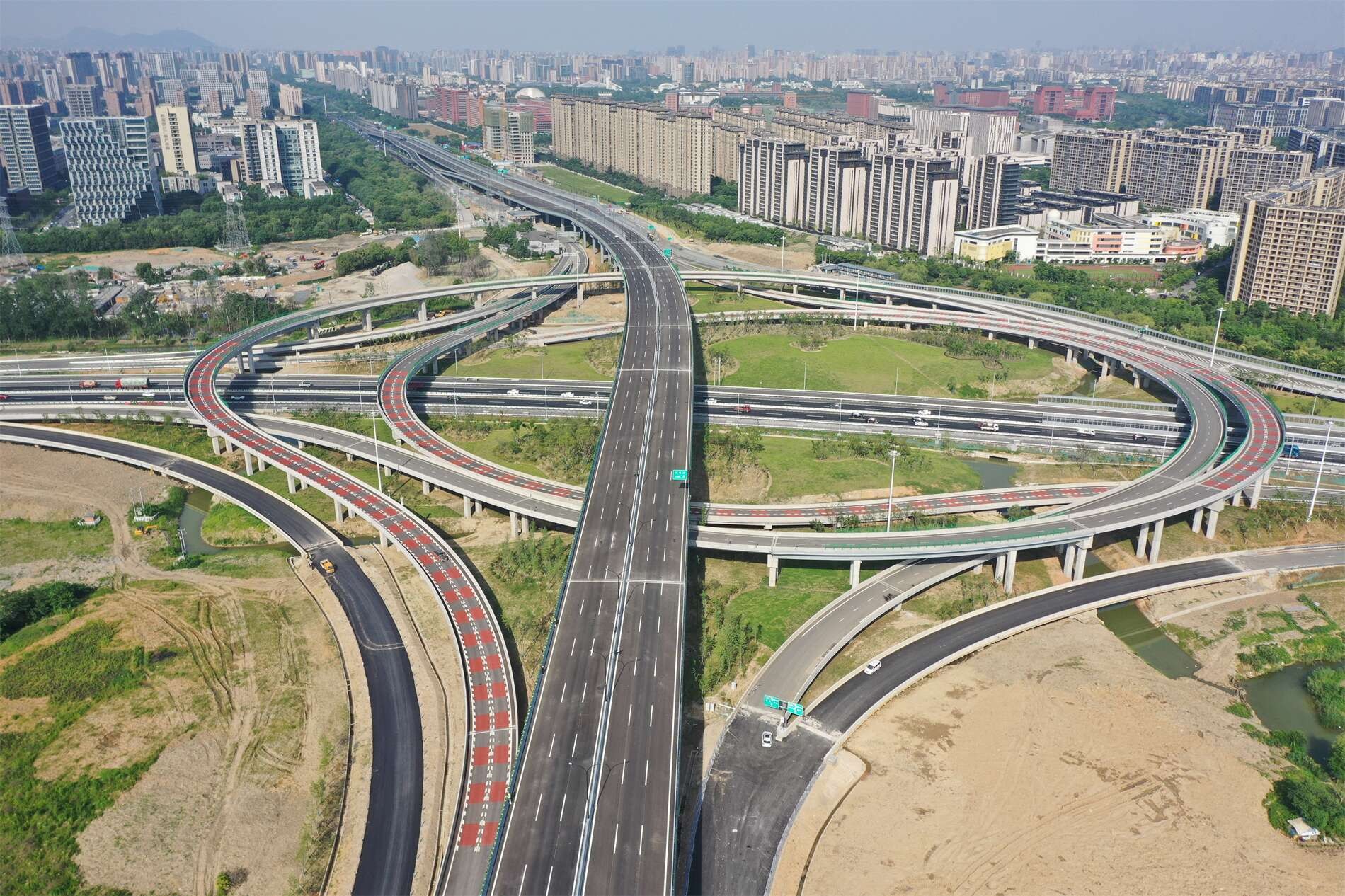 杭州绕城高速公路三墩互通改建工程