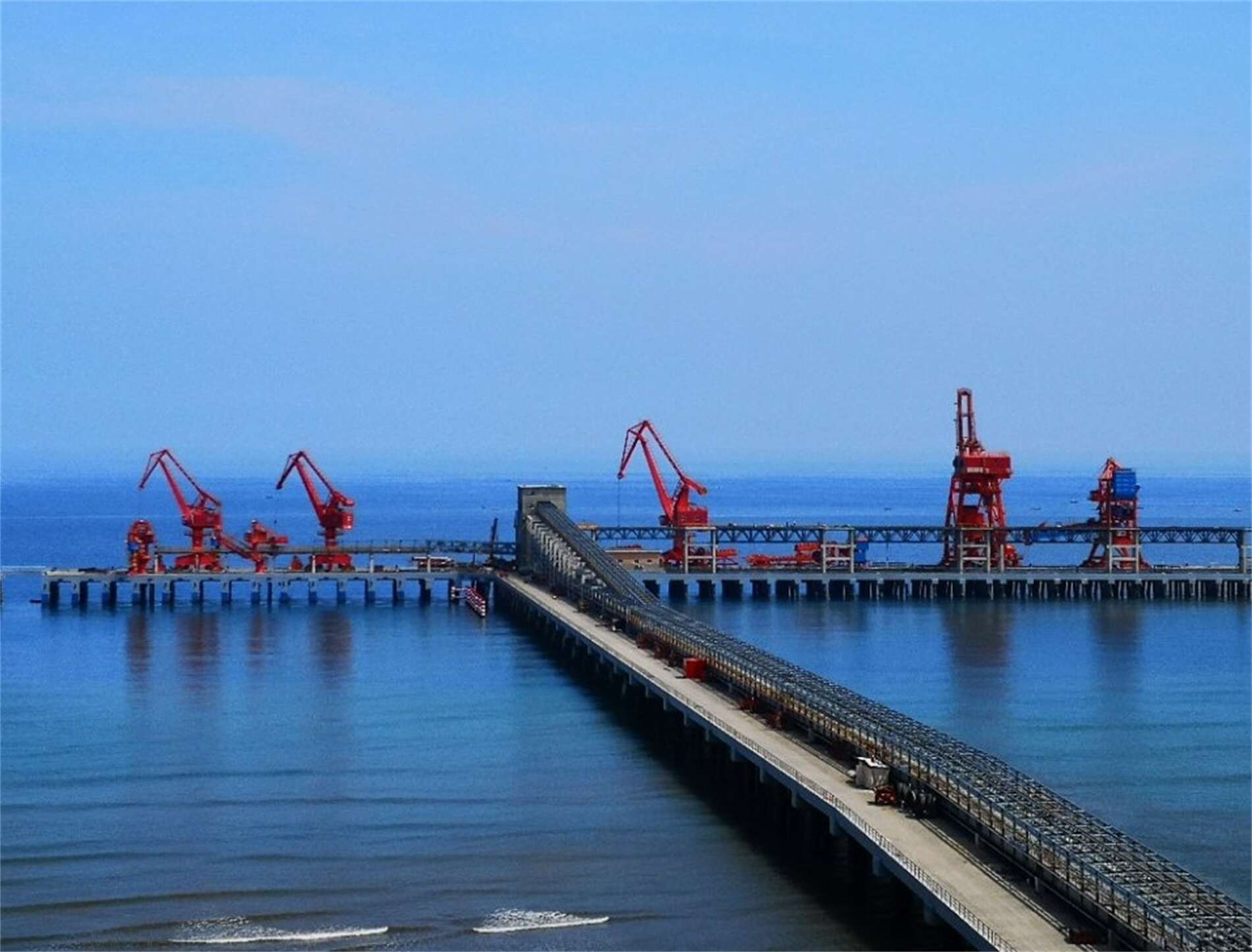 印尼北苏海螺水泥有限公司2×5000t新型干法熟料水泥生产线工程配套专用码头工程