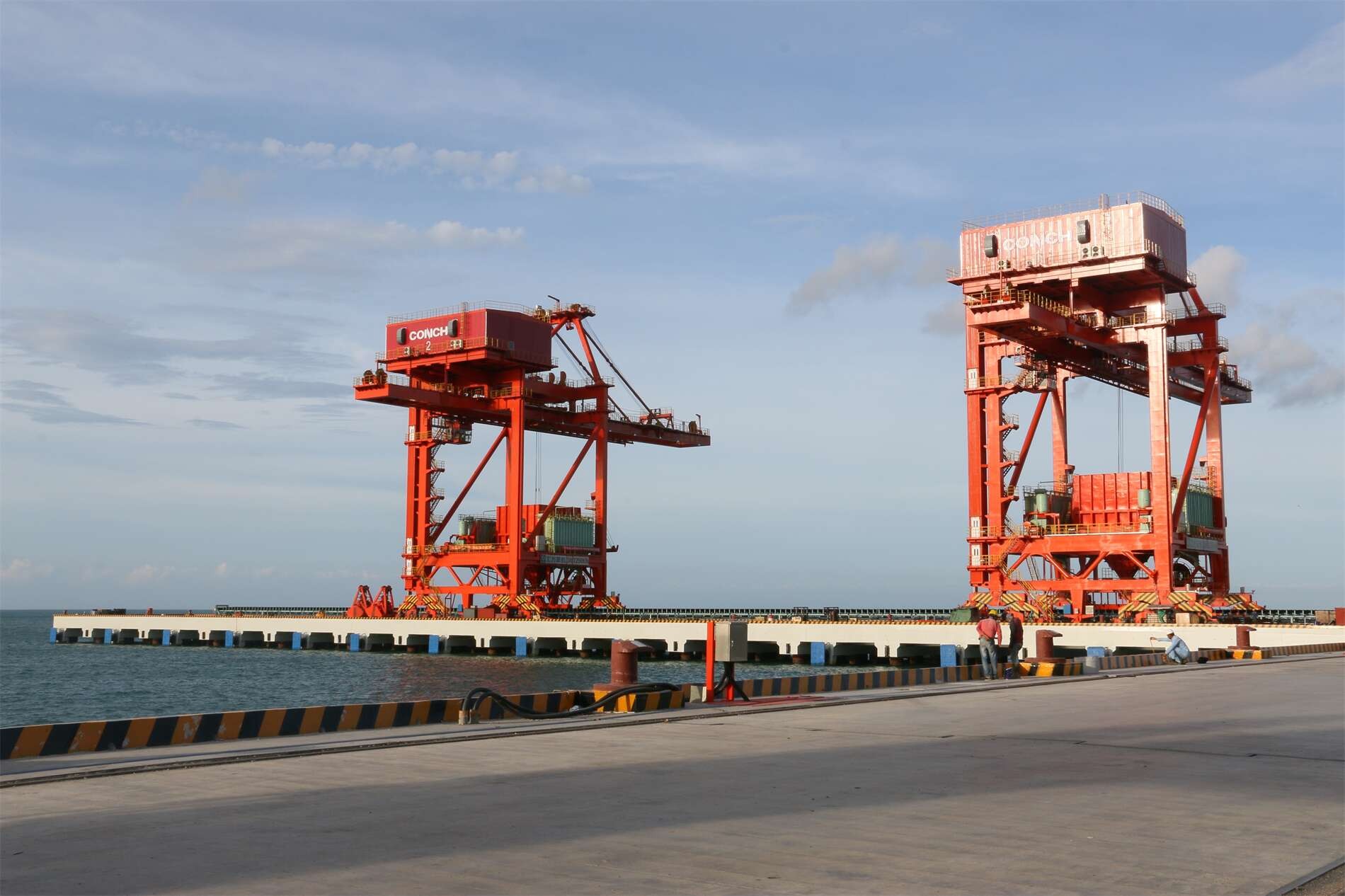 印尼孔雀港400万吨水泥粉磨站项目码头工程