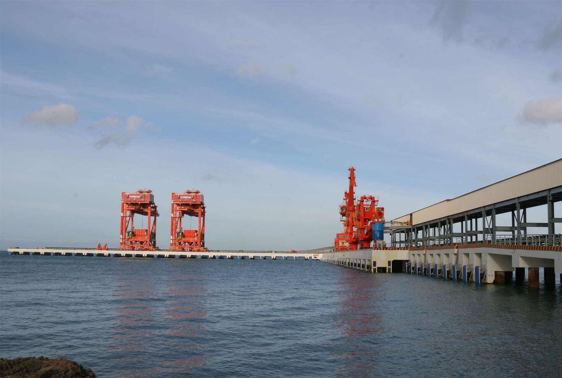 印尼孔雀港400万吨水泥粉磨站项目码头工程