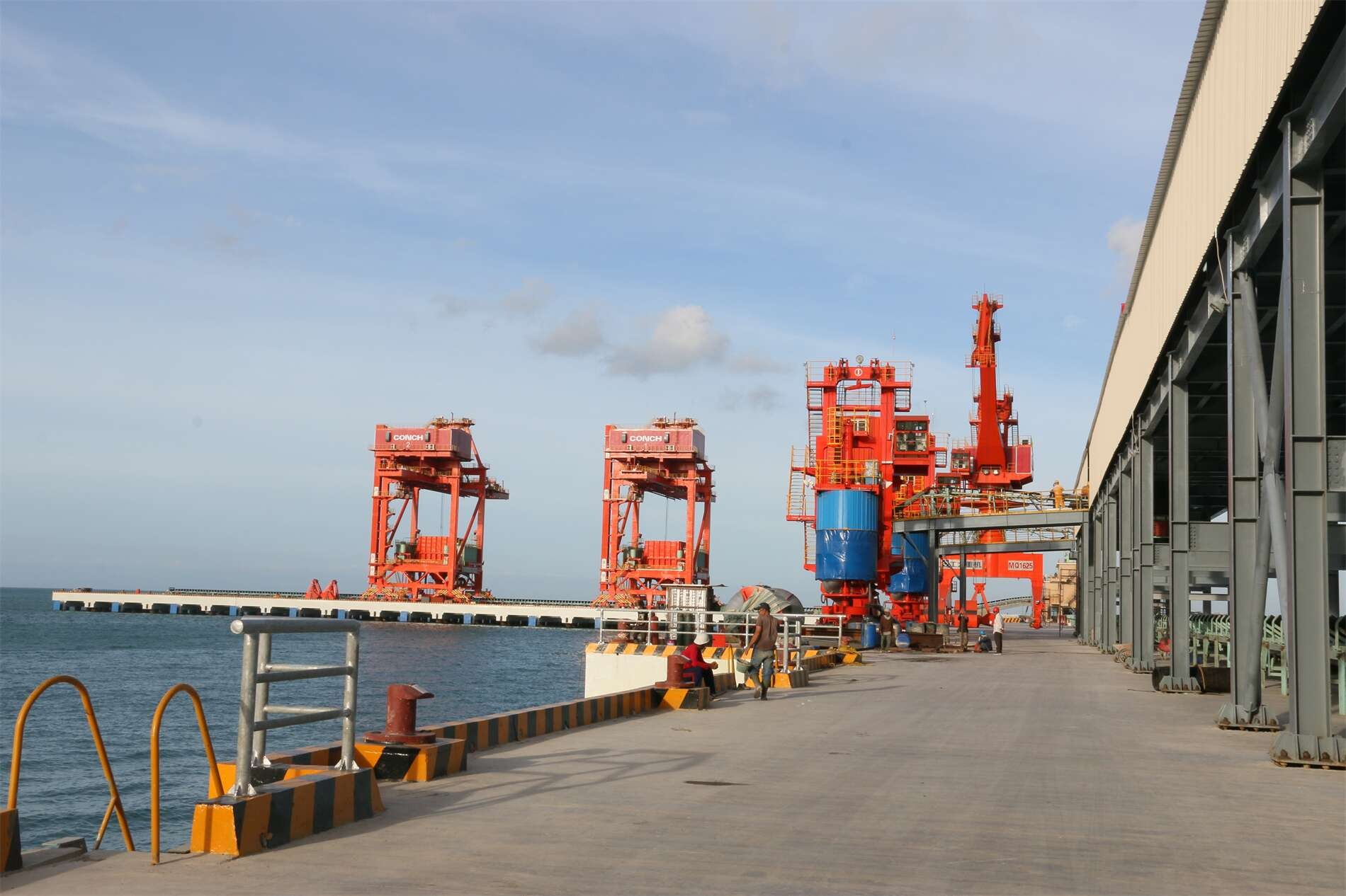 印尼孔雀港400万吨水泥粉磨站项目码头工程