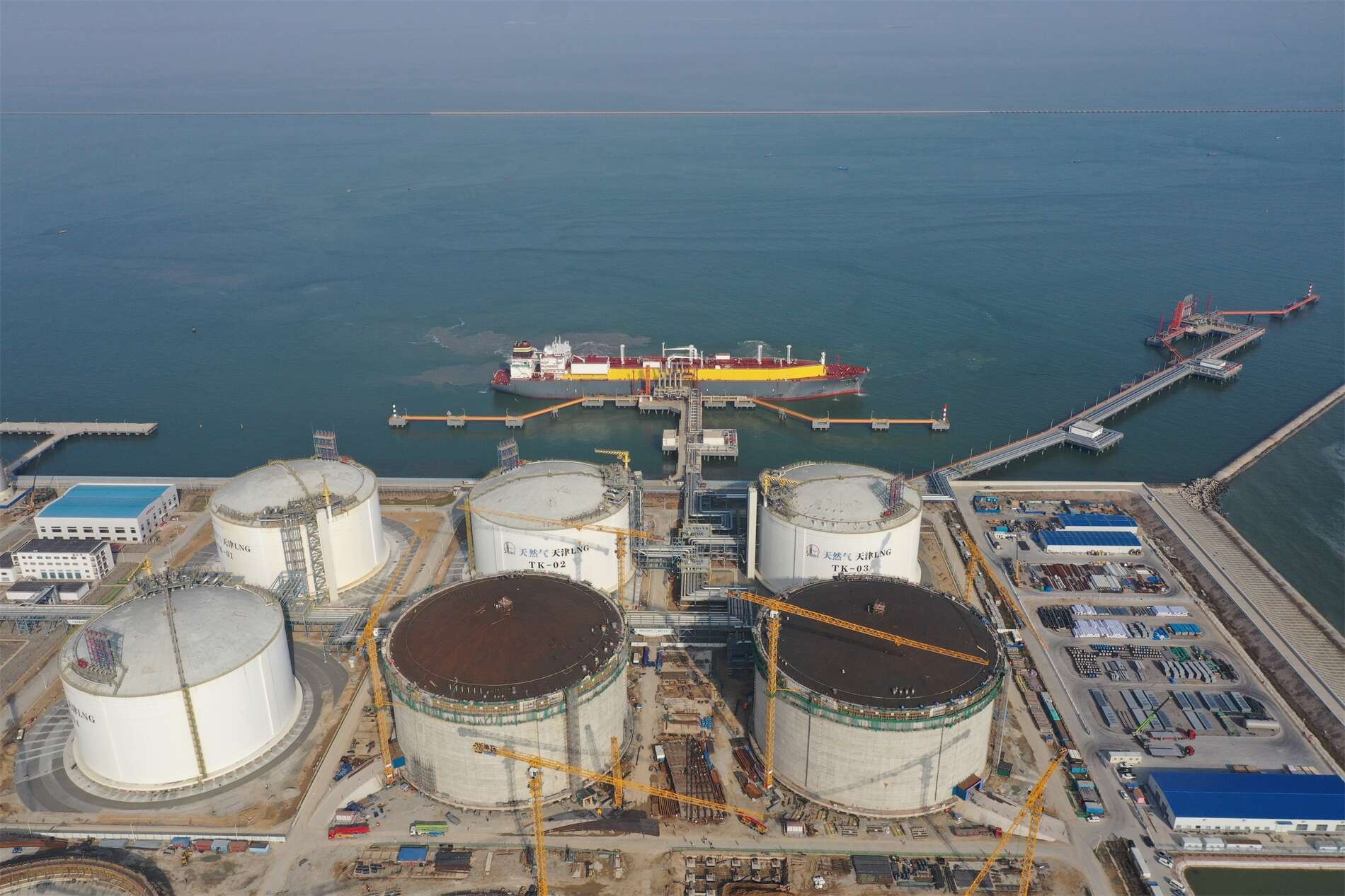 天津液化天然气（LNG）项目码头及陆域形成工程