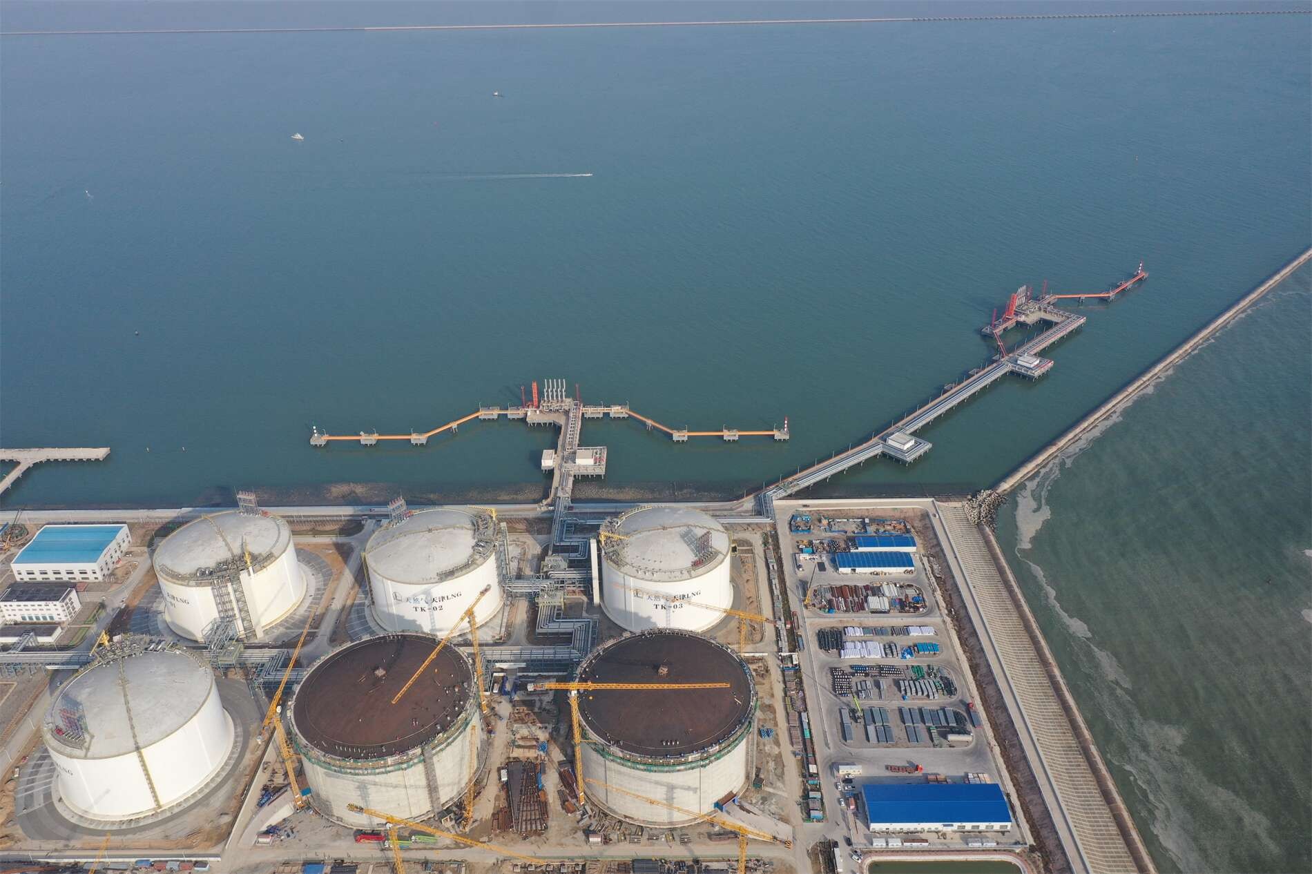 天津液化天然气（LNG）项目码头及陆域形成工程
