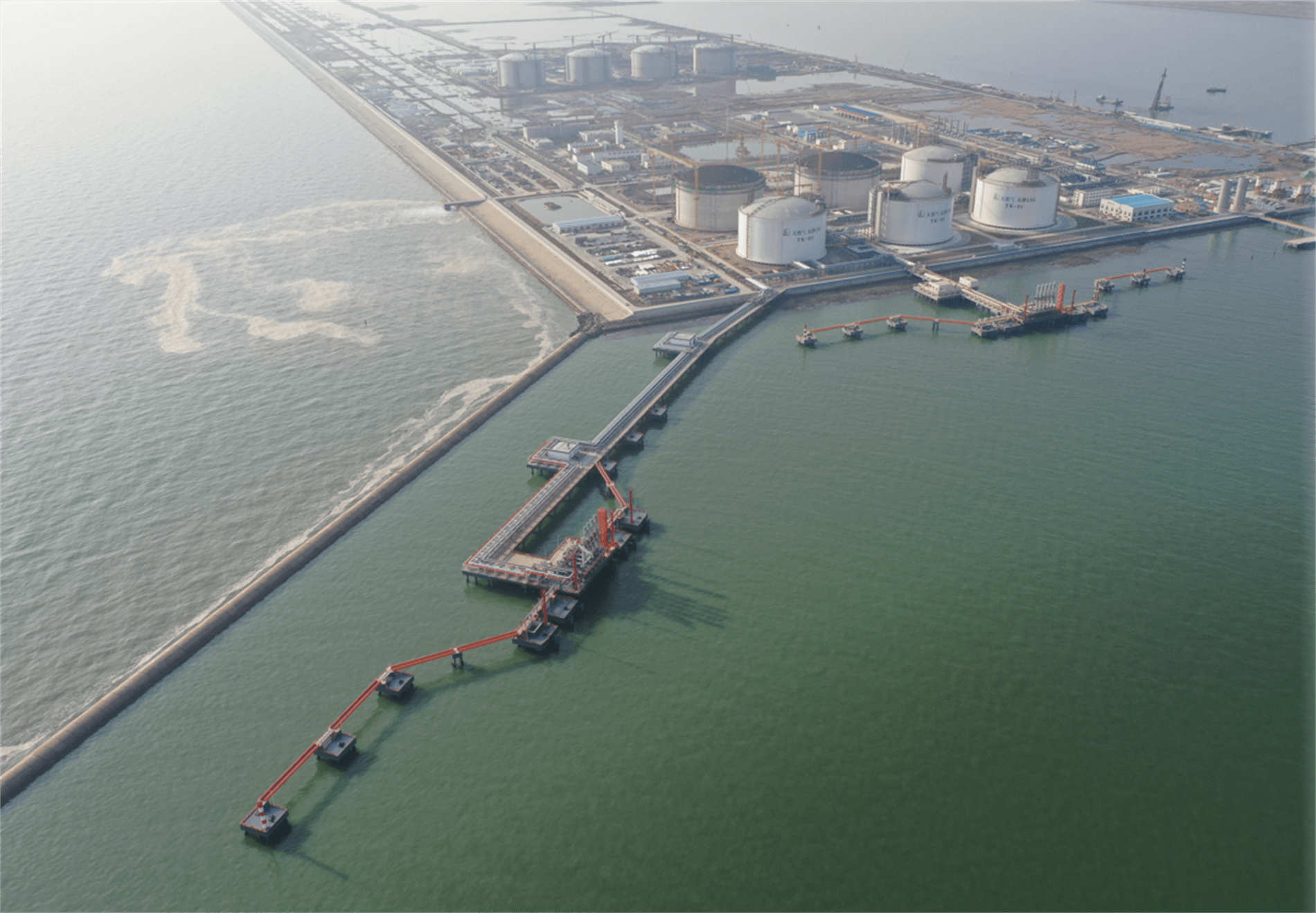 天津液化天然气（LNG）项目码头及陆域形成工程