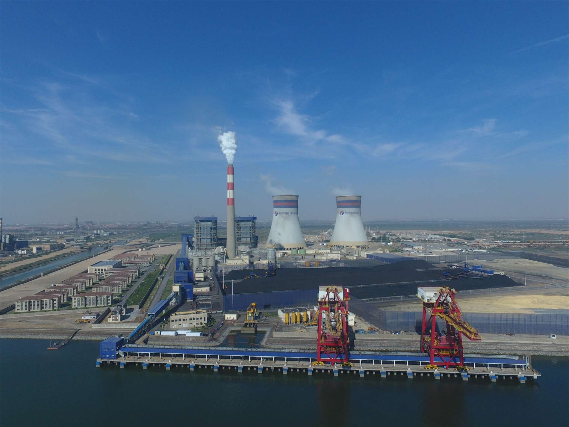 巴基斯坦卡西姆港2×660MW燃煤电站码头EPC项目