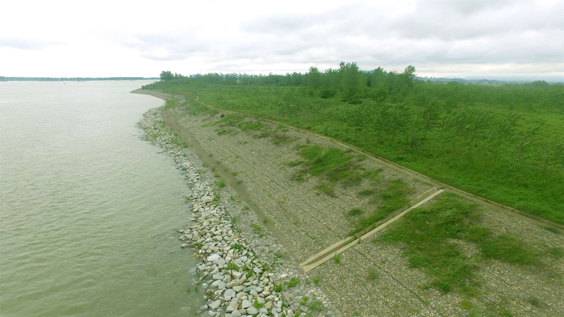 长江下游东北水道航道整治工程