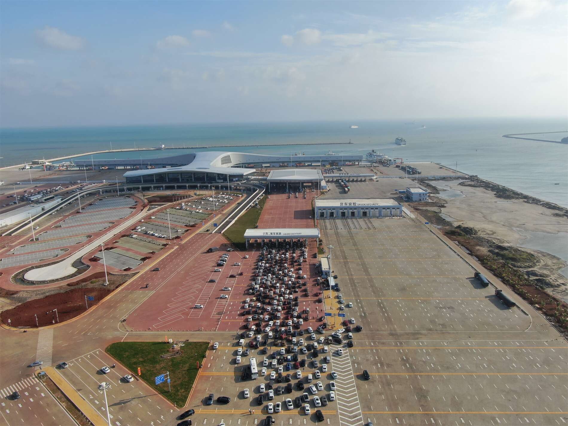 湛江港徐闻港区南山作业区客货滚装码头工程