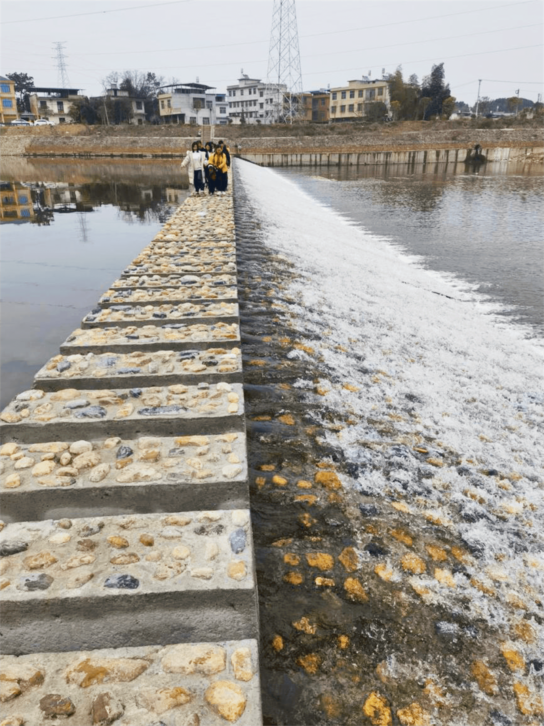 通城县城区河道生态治理项目